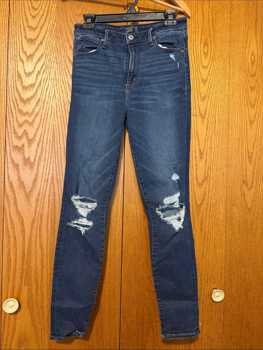 A&F Dark Blue Distressed Women’s Skinny Jeans (Simone High Rise Super Skinny)